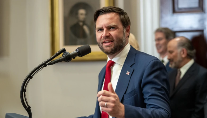 США заявили про прогрес у переговорах з Іраном щодо Ормузької протоки