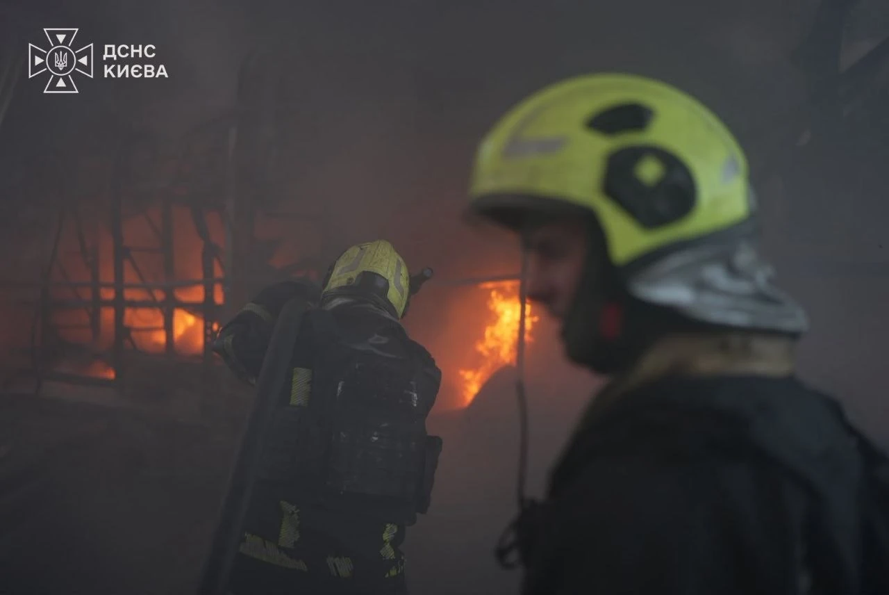 Нічна атака балістикою на Київ: підтверджена хронологія загиблих і постраждалих