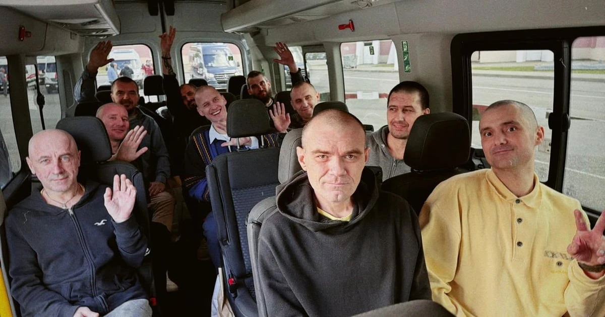Підтверджена хроніка спеціального етапу 24 серпня: додому повернули десятьох зниклих безвісти