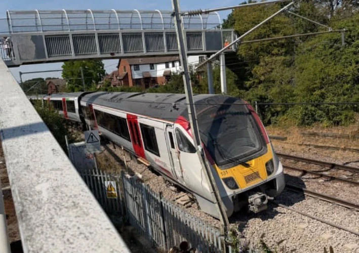 У Британії вдруге за два дні зійшов з рейок пасажирський поїзд Greater Anglia