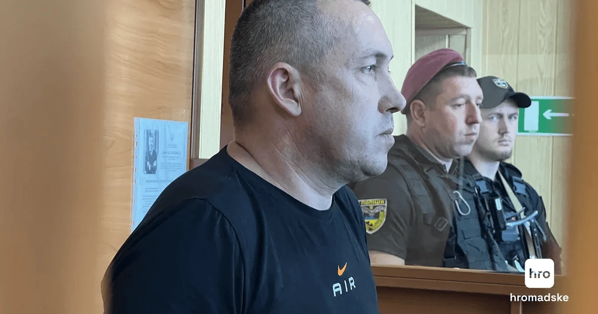 У селі Калинівка на Київщині загасили пожежу в будинку сім’ї Лучанова після трьох вибухів